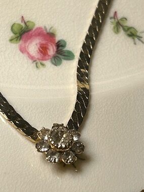 Vintage Park Lane Gold-Tone Floral Cz Crystal Pendant Necklace 15” herringbone